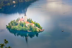 Blejsko otok z Ojstrice.